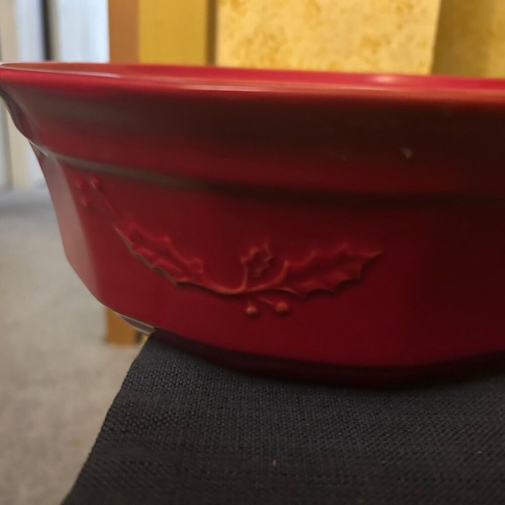 Vintage Red Casserole   4 QT no brand   freezer, oven,  microwave , dishwasher s - Picture 5 of 5